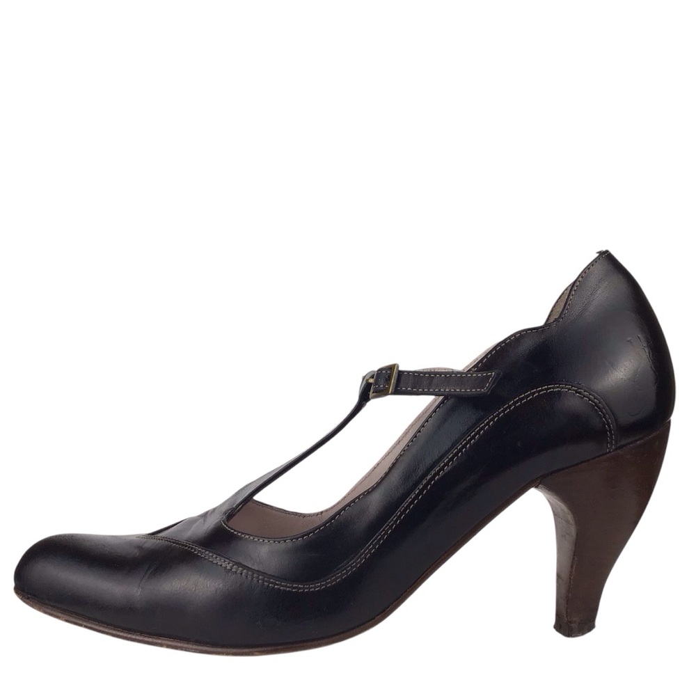 John Fluevog 🇨🇦 Black Teapots Sencha Heels